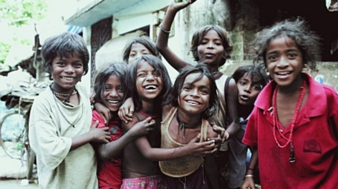 Strassenkinder in Indien verdienen eine Chance