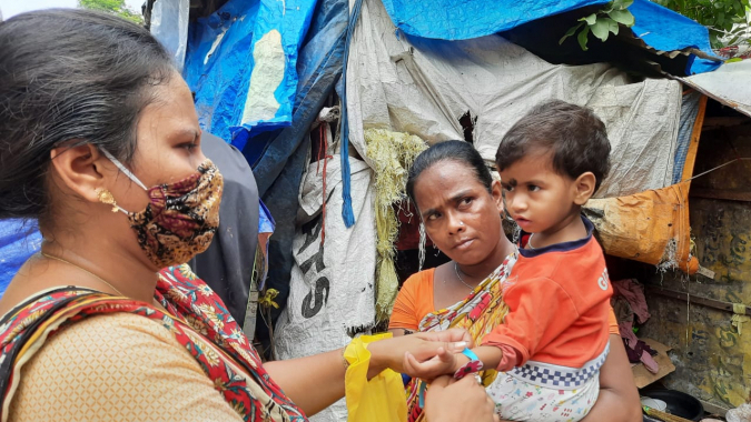 Perspektiven für Kinder arbeitender Mütter in Slums von Kolkata: Lake Gardens Women & Children Development Centre – The Vulnerable Ones