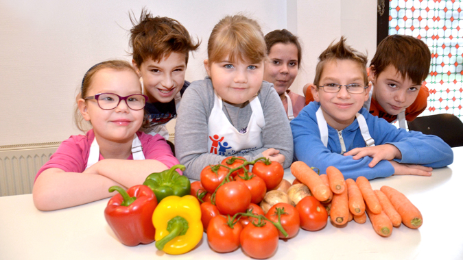 Warme Mahlzeit für Kinder