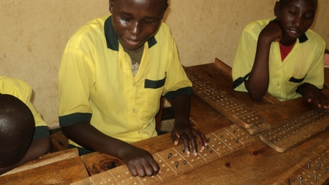 Bildungsstipendien für Kinder in Ruanda - Educational scholarships for children in Rwanda
