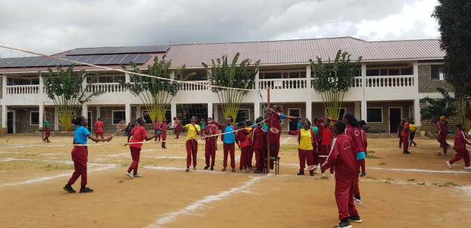 Busara inasonga - Die Busara School bewegt sich!