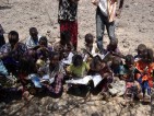 AFAR-Nomaden in Ostäthiopien: Von Hunger und Minen bedroht