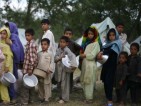 Flüchtlinge Pakistan - Flüchtlinge im eigenen Land