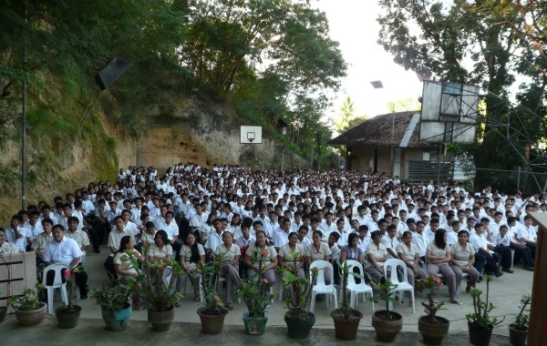 Patenschaften für Schüler der St. Peter Academy in Alegria / Philippinen