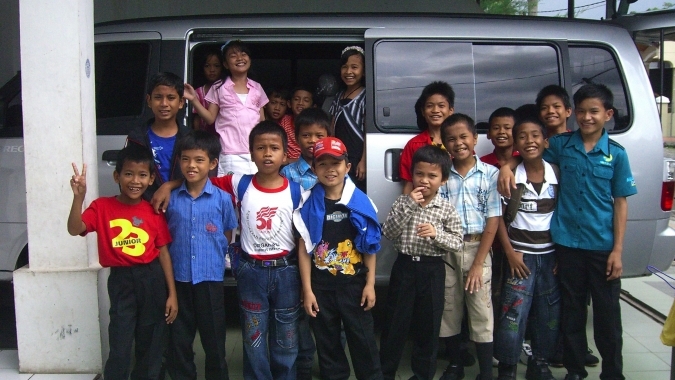 Schulbus in Medan