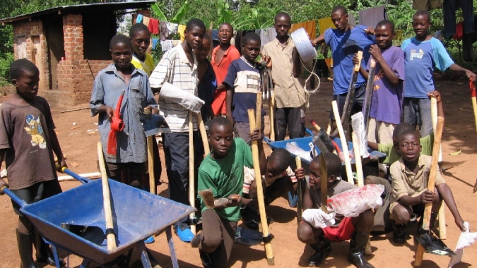 Haus Ebenezer - Hilfe für Straßenkinder in Uganda