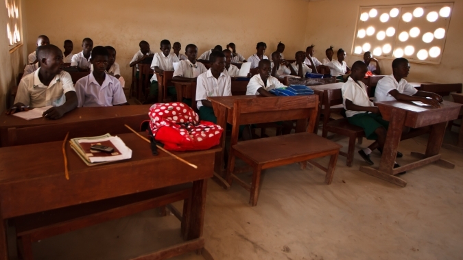 Bildung für die Kinder der Post Ebloa Generation in Sierra Leone und Liberia