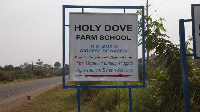 Landwirtschaftsschule Holy Dove