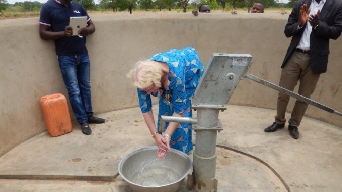 Brunnenprojekte: “Wasser ist Leben.”