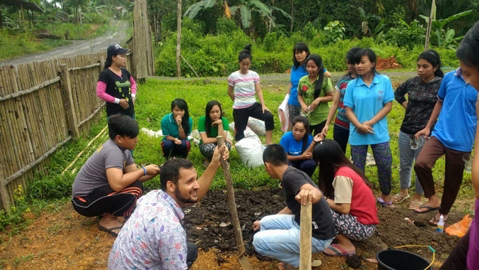 Kokosnussprojekt für indonesische Familien