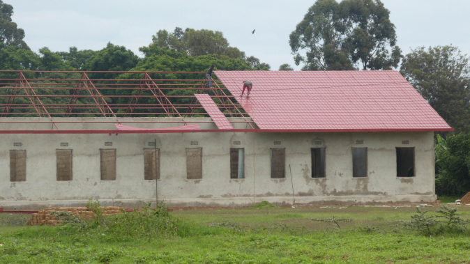 Stockbetten für Waisenheim der LEA Ministry Primary School in Dongobesh / Tansania