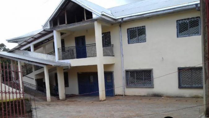 Inbetriebnahme der Klinik im Garden for Education and Healing in Bamenda, Kamerun