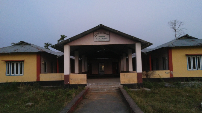 Teahouse Hostel in Assam: Kinder- und Jugendprojekt Bildung